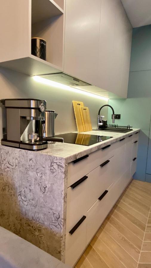 Ferienwohnung Grey House + Free Parking Breslau Exterior foto