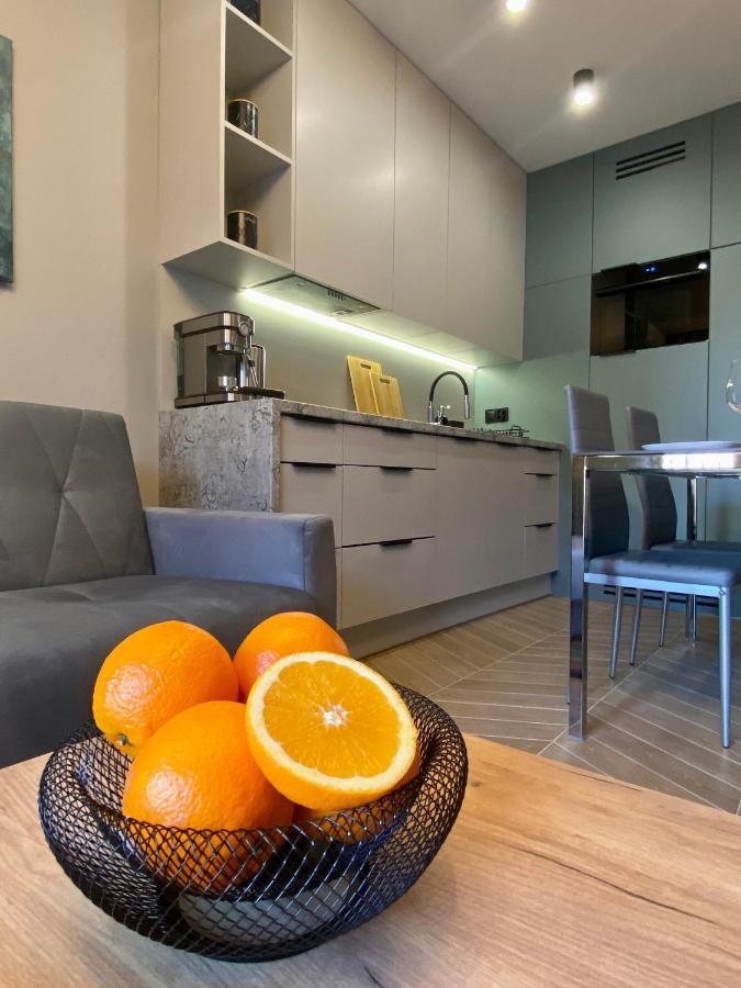Ferienwohnung Grey House + Free Parking Breslau Exterior foto